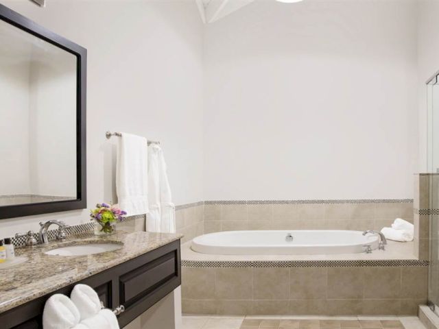 The Cliff Hotel Jamaica